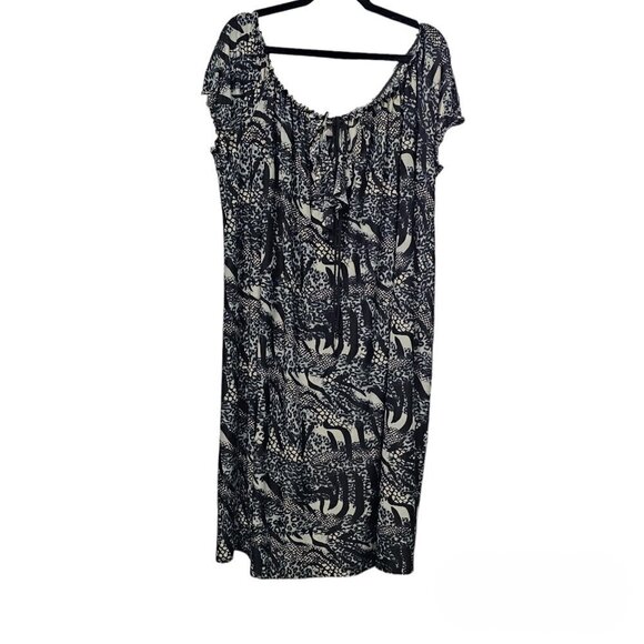 💎 Maternitees Short Sleeve Black And White Dress - Picture 1 of 5